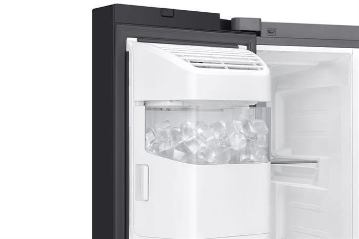 5116_tu_lanh_samsung_inverter_634_lit_side_by_side_rs80f65j2bsv_6_638768567312583417_700x467